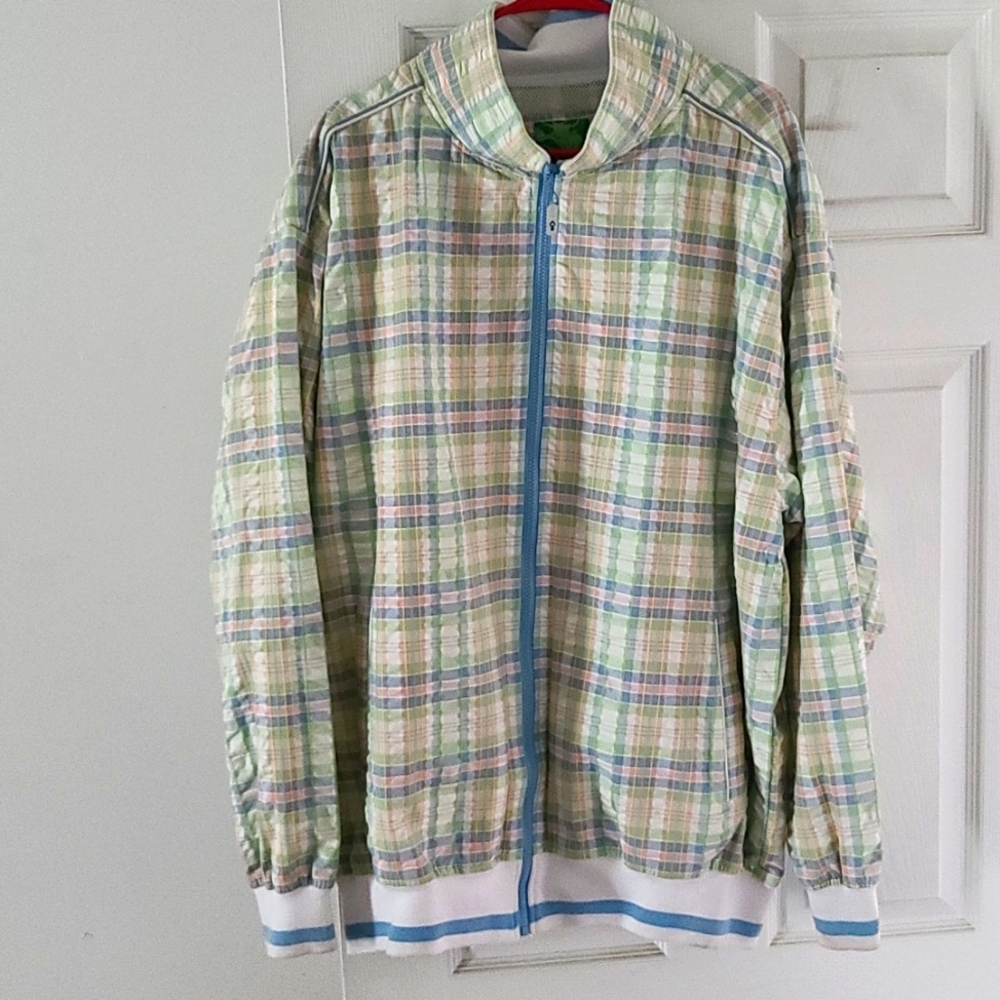 Light weight jacket